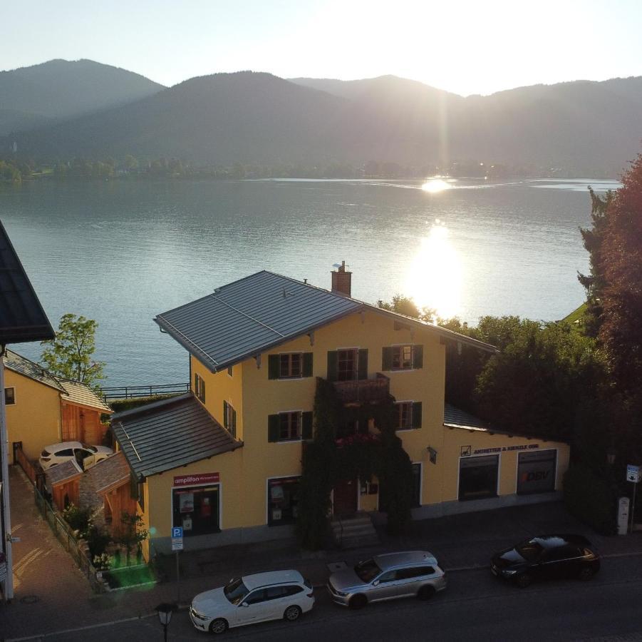 Ferienhaus Steinbacher Direkt Am Tegernsee Exterior photo